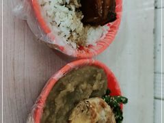 -咱家王新国把子肉(县东巷店)