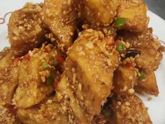 -铜锣湾·有麝自然香(重庆新天地店)