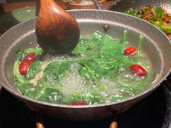 -吃饭皇帝大土家民族菜(正大广场店)