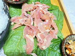 -红鼎豆捞·非遗鲍皇汤火锅(宝丰路店)