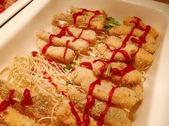 -大中华希尔顿酒店-念自助餐·嗨啤·小龙虾