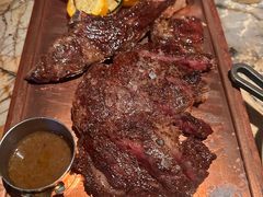 布朗石熟成小战斧牛排-BROWNSTONE布朗石西班牙餐厅(富城店)