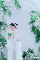 -都市丽人婚纱摄影