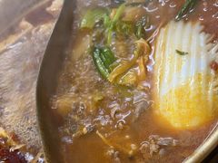 -顶顶汤火牛排火锅·经典铜锅涮肉