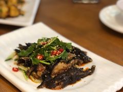 无骨乌鸡爪-三猫黑鱼花(南大店)