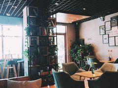 -ZING COFFEE 镜咖啡