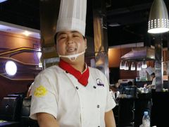 -利昂法式铁板主题餐厅(新奥购物中心店)