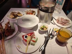 -领鲜活海鲜榴莲自助火锅(东门店)