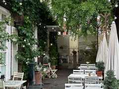 -秘密小花园(第三中学店)