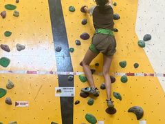 -问山MountQuest攀岩馆