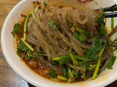 -万记麻辣烫国展总店