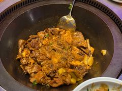 -山河屯铁锅炖·非遗东北菜(南山店)