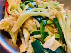 干锅花菜-隔壁老王·家常云南菜(花巷店)