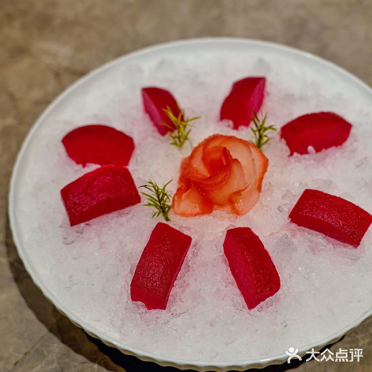 🌟 巨资打造“小圆明园”，年夜饭来这家中餐厅倍有面儿‼️