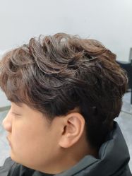 -藤野造型烫染·漂发