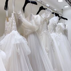 -予白婚纱礼服馆