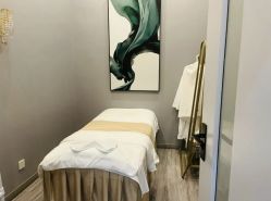 -菩羽·专业美胸·连锁养护中心