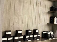 -M Stand(南京紫峰大厦店)