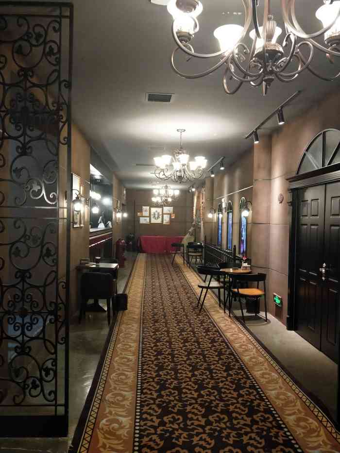 贝克街真人探案馆实景剧本