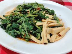 炝拌枸杞芽-西贝莜面村(近铁城市广场店)