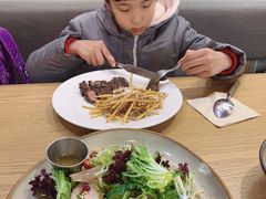 -HELLO 27 意面·沙拉·帕尼尼