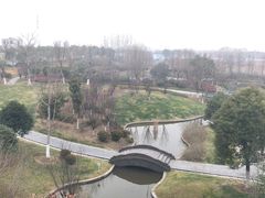 -梁鸿湿地丽笙度假酒店大堂吧