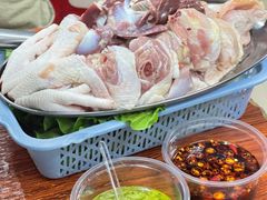 连州果园鸡-威邵鸡煲(西华路总店)