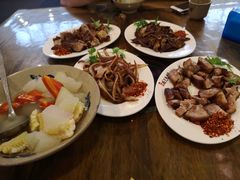 -老鼎万春卤菜(鹭湖宫8区店)