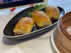 姜味叉烧酥-白天鹅宾馆-宏图府餐厅