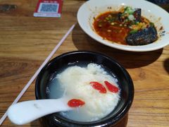 -湘人龙记老长沙米粉(鸟巢店)