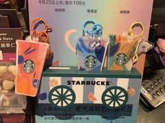 -星巴克(汤臣国贸大厦店)