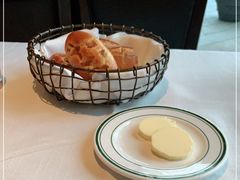 -Wolfgang’s Steakhouse 沃夫冈牛排馆(上海白玉兰广场店)