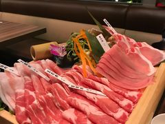 一头猪套餐-我那覇豚肉店(カフーナ旭橋店)