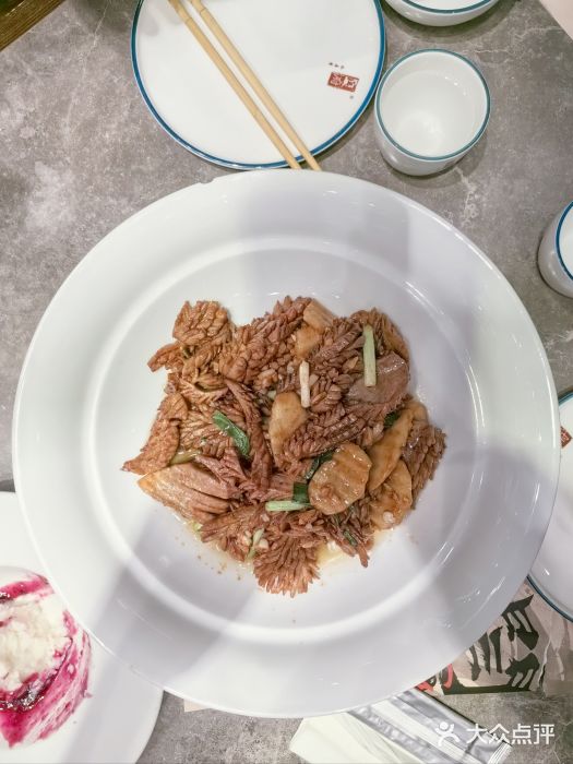 闫府私房菜·百年鲁菜(恒隆店)图片