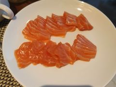 三文鱼-南湖名都·景湖轩全日制餐厅·海鲜自助·东南亚风味·临湖而食