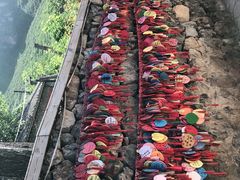 -百里峡七彩艺术小镇