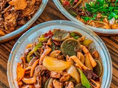 -嘎吧锅私家菜馆(新村十区店)