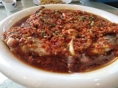 剁椒鱼头-良师门滨海人家·海鲜·家常菜(滨海城店)
