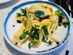 -蛙鱼潭美蛙鱼头火锅(解放碑瑞富广场店)