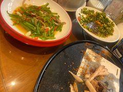 -赶海部落海鲜城(海阳路店)