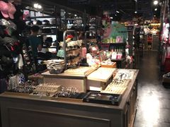 -酷乐潮玩(城西银泰城店)