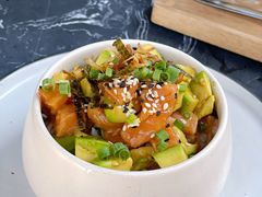 鲑鱼牛油果夏威夷小碗饭-the rug 飞毯 (朝阳公园店)