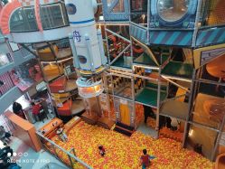 -嗨翻Hi-Fun竞技主题乐园·蹦床团建生日聚会(五棵松华熙店)