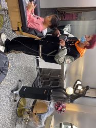 -Tloml salon