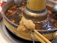 -毛辣果·贵州红酸汤牛肉火锅(西单店)