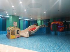 -Swim斯卫姆国际儿童游泳中心(红博中央公园店)