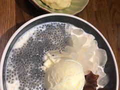 -三花奶奶的甜品(百联嘉定购物中心店)