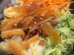 凉皮与夫妻肺片-贡梅老面馆·蟹粉面·无锡特色小吃(南长街主推店)