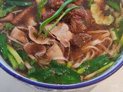 -镇南锅盖面馆(解放路店)