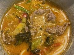 -粉小主·贵州酸汤牛肉粉(南京仙林金鹰店)